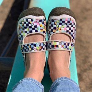 Keen Harvest Woven Rice Bag Checkered Artistic Slip On Limited Edition Sz 8